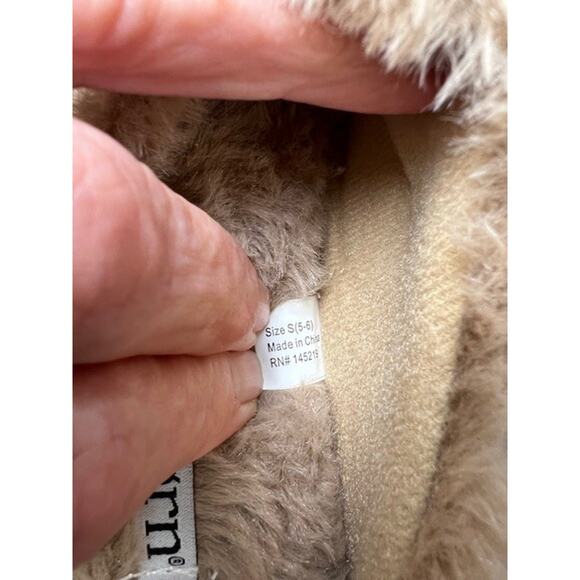 Born Women's Sz 5/6 Clog Slip On Faux Fur Shearling Slipper Clog - Picture 7 of 8